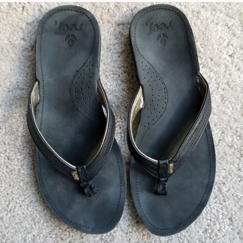 Reef Women's Flip-flops Size 9 Black